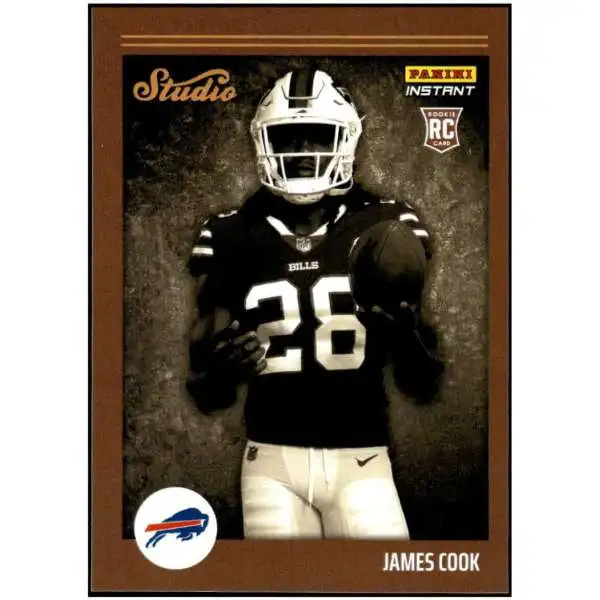 NFL 2022 Instant Black & White Rookies /649 James Cook BW22 [Rookie Card]