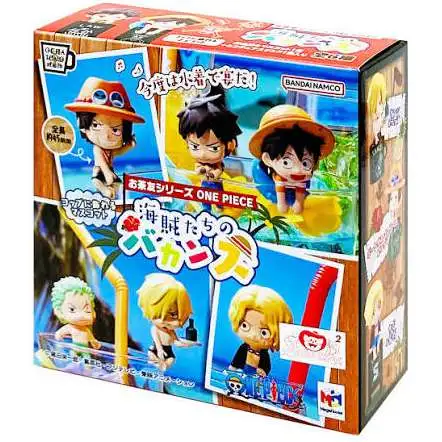 One Piece Ochatomo Pirates on Vacation 1.77-Inch Mystery Pack
