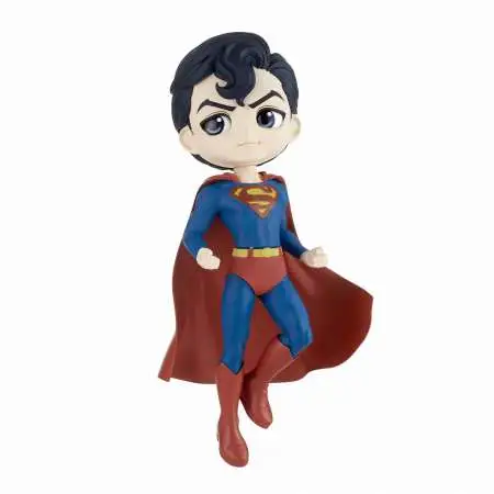 DC Character Superman 5.9-Inch Collectible PVC Figure [Version B]