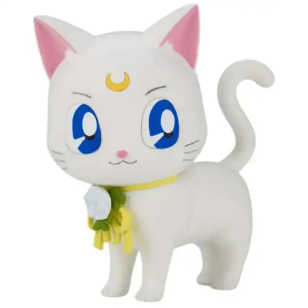 Sailor Moon Fluffy Puffy Artemis 3.1-Inch Collectible PVC Figure [Dress Up Style]
