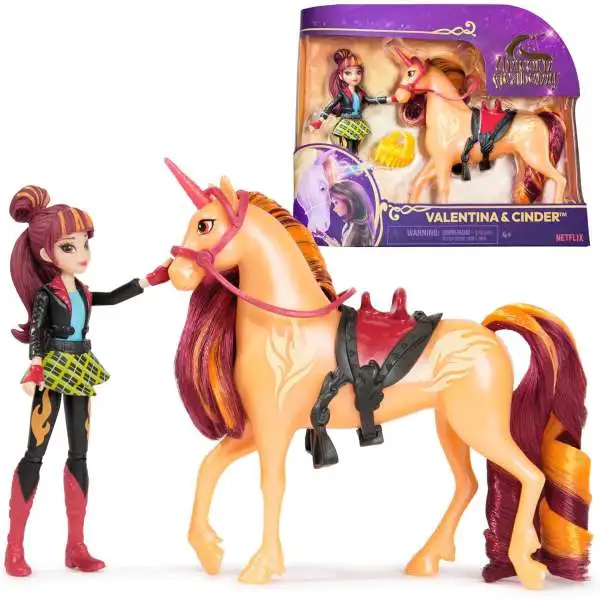 Unicorn Academy Valentina & Cinder Figure Set