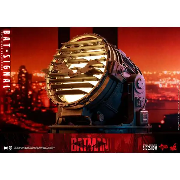 The Batman Movie Masterpiece Bat-Signal Collectible Figure Accessory [Deluxe Version]