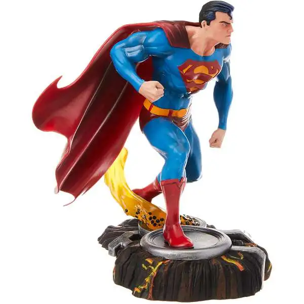 DC Superman 10-Inch Gallery PVC Statue [Damaged Package]