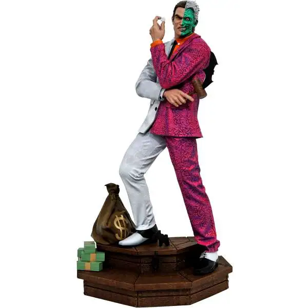DC Two Face 12-Inch Gallery PVC Statue