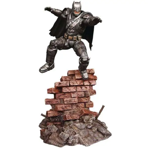 DC Batman V Superman: Dawn of Justice Armored Batman Resin Model Kit