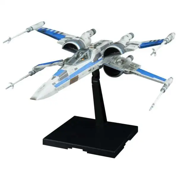 Star Wars The Last Jedi Blue Squadron Resistance X-Wing Model Kit