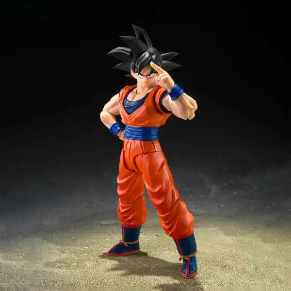 Tamashii Nations Dragon Ball Z S.H.Figuarts Son Goku 5.7-Inch Collectable Figure [The Kind-Hearted Saiyan] (Pre-Order ships June)