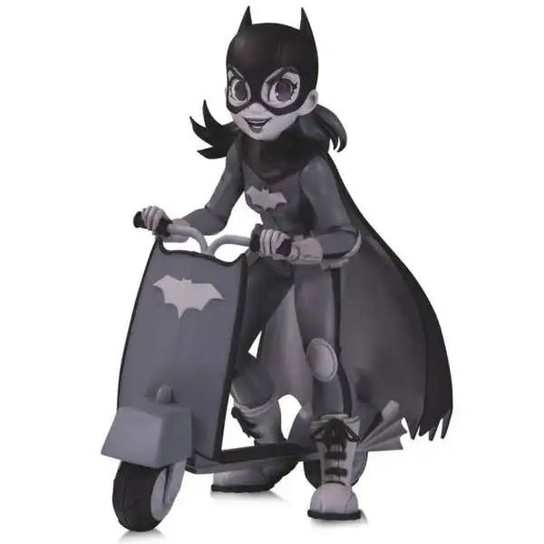 DC Artist Alley Batgirl 6.9-Inch PVC Collector Statue [Chrissie Zullo, Black & White Variant]