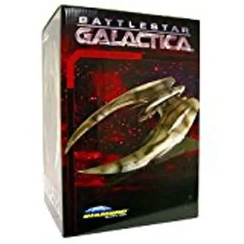 Battlestar Galactica Cylon Raider Statue
