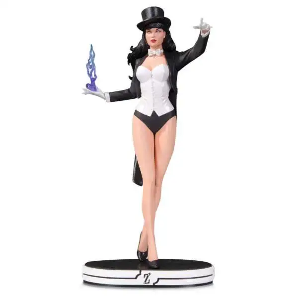 DC Cover Girls Zatanna 10.2-Inch Statue [2nd Edition]