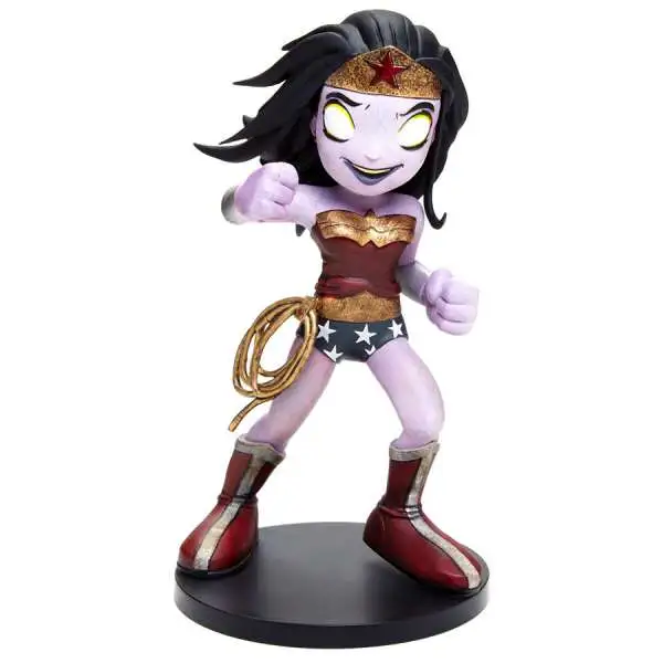 DC Artist Alley Wonder Woman Exclusive 6.6-Inch PVC Collector Statue [Chris Uminga, Zombie Variant]