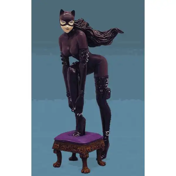 Batman Kia Asamiya Catwoman Action Figure