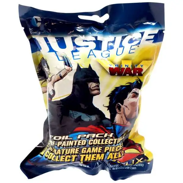 DC HeroClix Justice League Trinity War Booster Pack [1 RANDOM Figure]
