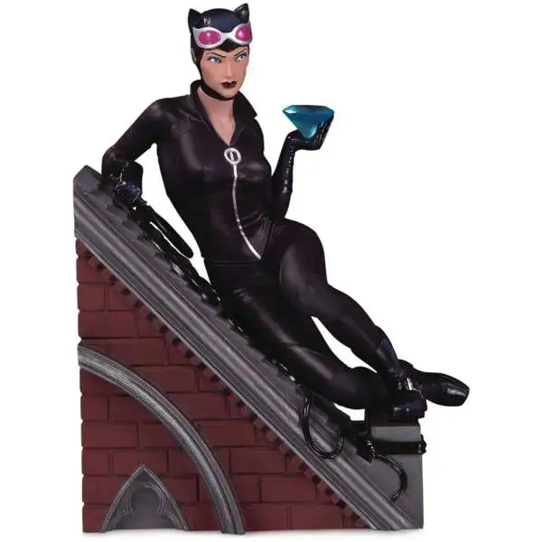 DC Batman Rogues Gallery Catwoman 4.8-Inch Multi-Part Statue Diorama [Loose]
