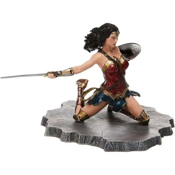 DC Justice League Movie Wonder Woman Gallery PVC Statue