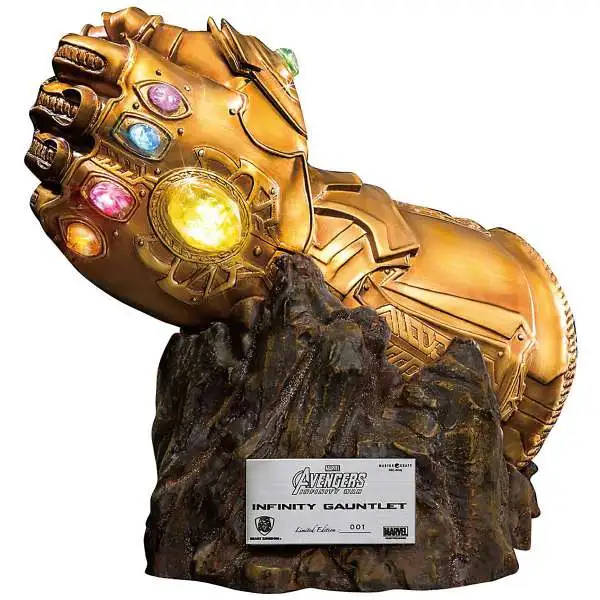 Marvel Avengers Infinity War Infinity Gauntlet Exclusive 15-Inch Replica LED Statue MC-004