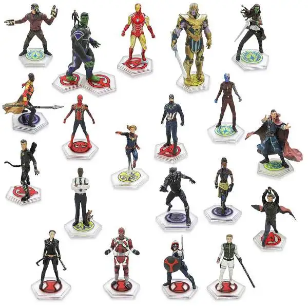 Disney Marvel Avengers The Infinity Saga Exclusive 20-Piece PVC Figure Play Set