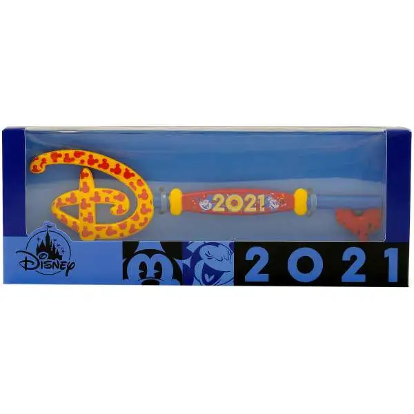 Disney 2021 Mickey & Minnie Mouse Exclusive Collectible Key