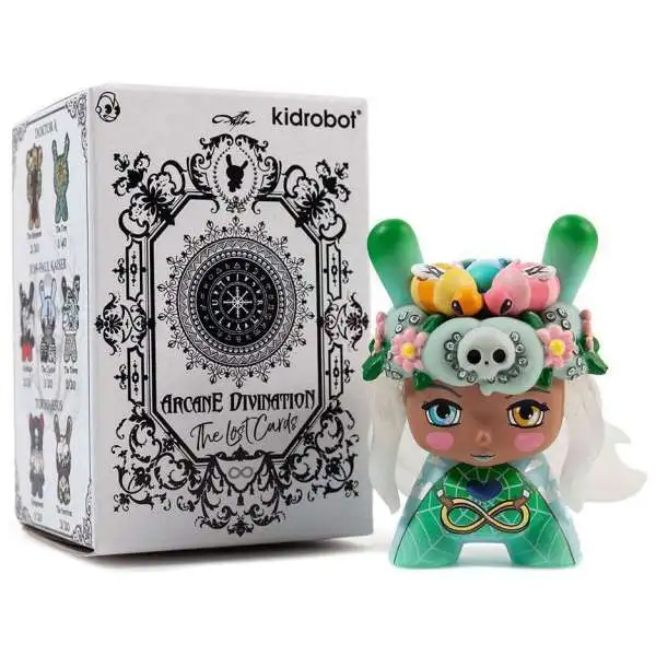 Dunny Arcane Divination The Lost Cards 3-Inch Mystery Pack [1 RANDOM Figure]