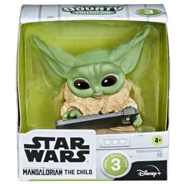 Star Wars The Mandalorian Bounty Collection The Child (Grogu) Action Figure [Data Tablet]