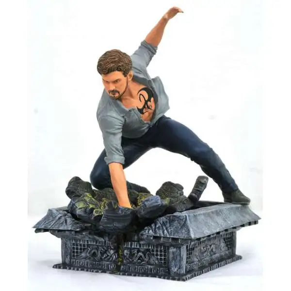 Netflix Marvel Gallery Iron Fist 8-Inch PVC Figure Statue