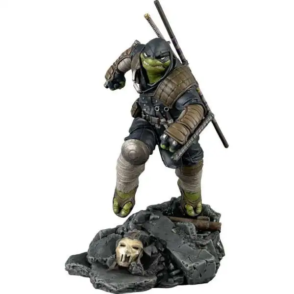 Teenage Mutant Ninja Turtles Gallery The Last Ronin 10-Inch PVC Figure Statue (Pre-Order ships March)