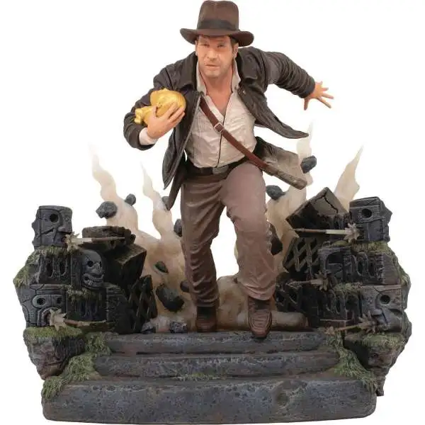 Raiders of the Lost Ark Indiana Jones Gallery Indiana Jones 10-Inch PVC Diorama Statue [Raiders of the Lost Ark]