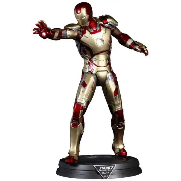 Iron Man 3 Power Pose Iron Man Mark XLII Collectible Figure