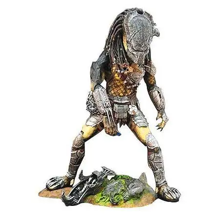 Alien vs Predator Requiem Movie Masterpiece Predator Cleaner Kit Version Collectible Figure [Wolf]