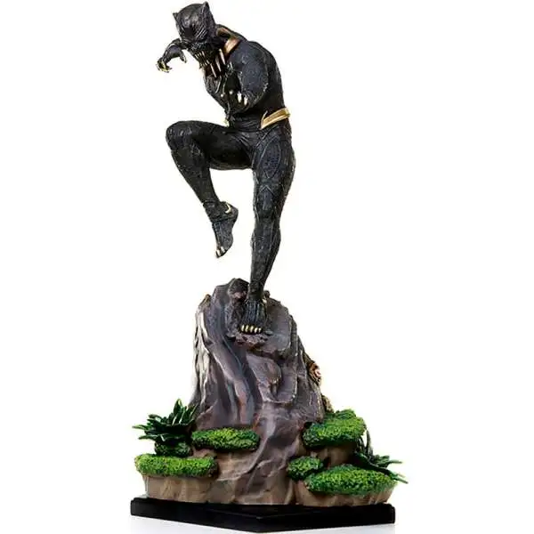 Marvel Black Panther Killmonger Battle Diorama Statue