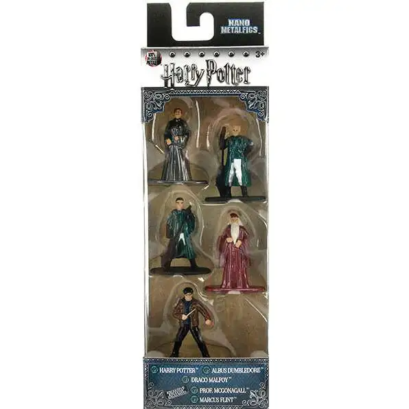 Pop Movies Harry Potter 3.75 Inch Action Figure - Albus Dumbledore wit