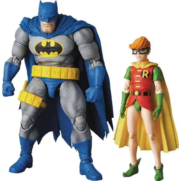 DC Dark Knight Returns MAFEX Batman & C Set of 2 Action Figures [Dark Knight Returns] (Pre-Order ships January)