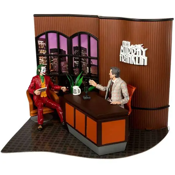 McFarlane Toys DC Multiverse Live with Murray Franklin Exclusive Action Figure Deluxe Collector Set [Joker Movie, Arthur Fleck, Murray Franklin, Talk Show Set, Prop Replicas]