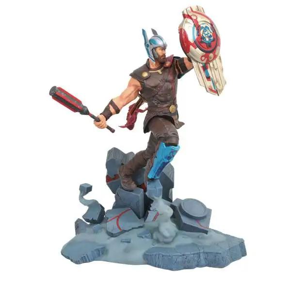 Marvel Thor: Ragnarok Milestones Gladiator Thor 24-Inch Statue