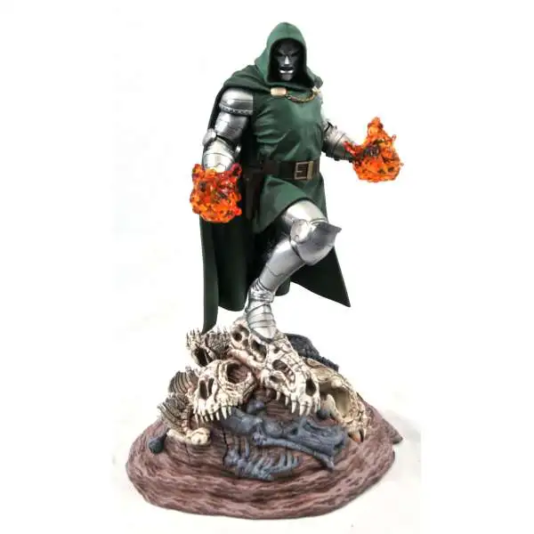 Marvel Comic Gallery Dr. Doom 10-Inch Collectible PVC Statue (Pre-Order ships October)