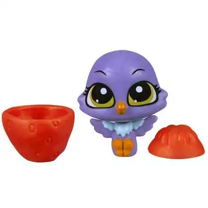 Littlest Pet Shop The Littlest Pets Collection Series 2 Purple Bird with Strawberry 1-Inch [Loose]