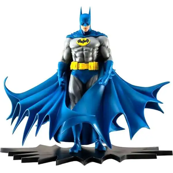 DC Heroes Batman Exclusive PVC Statue [Classic Version, Blue Cape]
