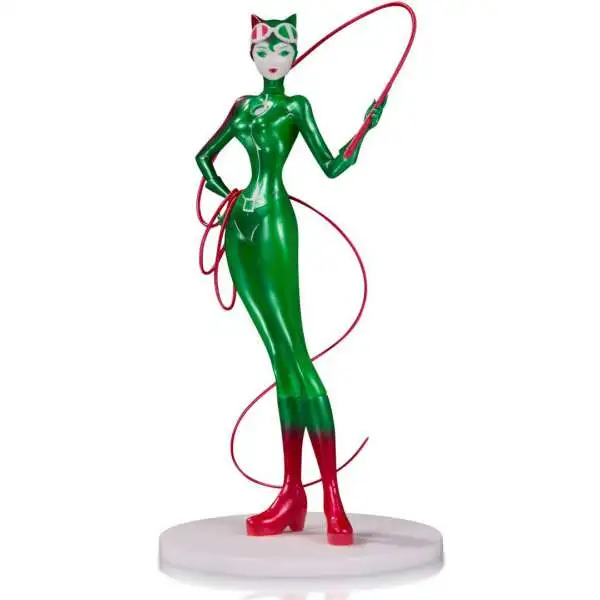 DC Artist Alley Catwoman 6.75-Inch PVC Collector Statue [Sho Murase, Holiday Variant]