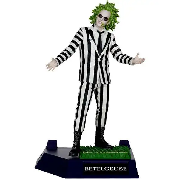McFarlane Toys Movie Maniacs Beetlejuice 6-Inch Posed Figure [Striped Suit]