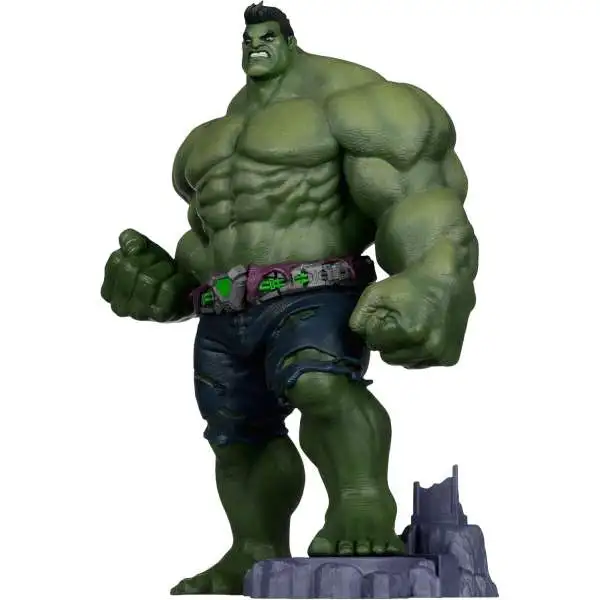 McFarlane Toys Marvel Rivals Gamerverse The Hulk Posed Figure with Scene & Comic