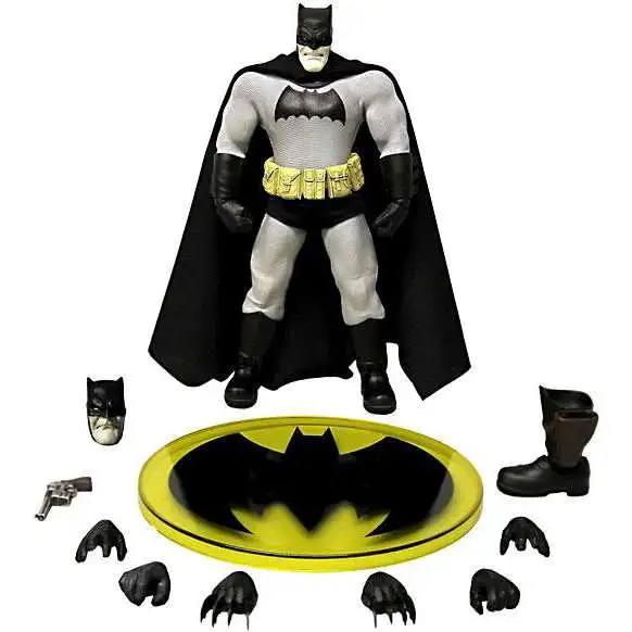 DC One:12 Collective The Dark Knight Batman Action Figure [Black & Gray]