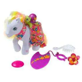 My Little Pony Butterfly Island Seaside Celebration with Golden Delicious Figure Set