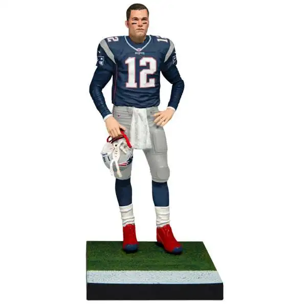 Funko Pop! NFL: Bucs – Tom Brady (Home Uniform) Vinyl Figure (+ Pop! Stacks  Plastic Protector) 