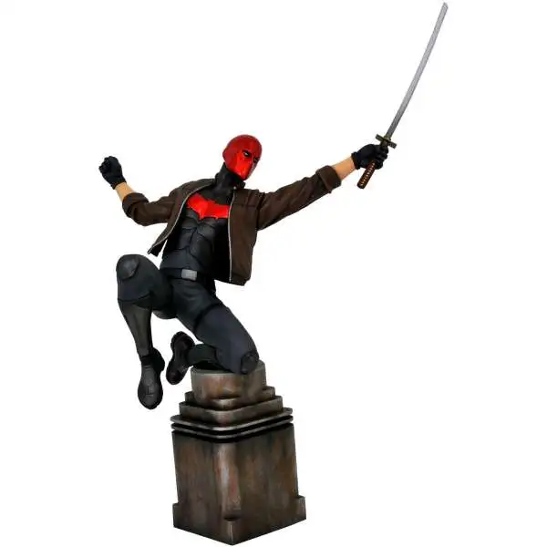 DC Red Hood 9-Inch Gallery PVC Statue