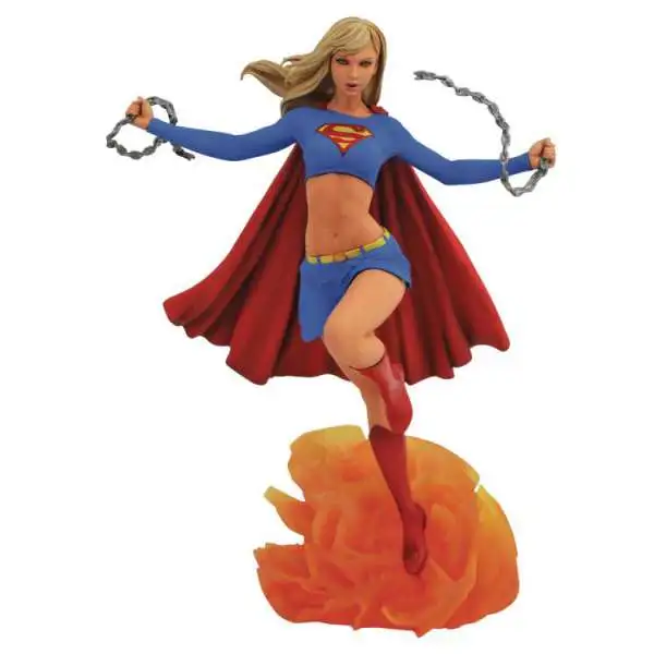 DC Supergirl 10-Inch Gallery PVC Statue [Damaged Package]