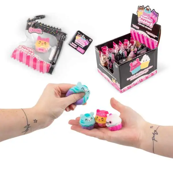 Scrunchems Cupcake Keyring Sensory Stress Toy [1 RANDOM Color]