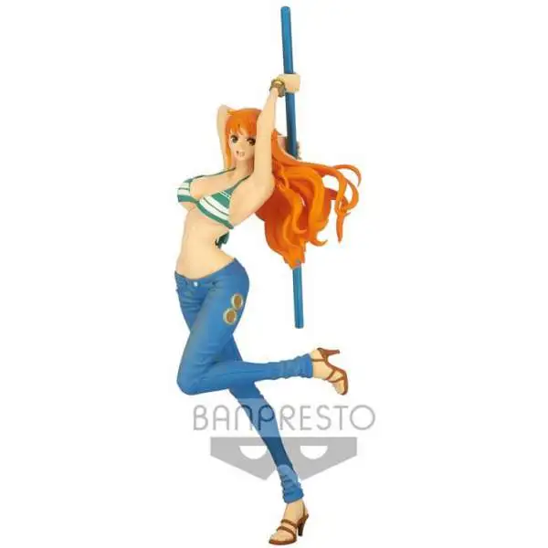 One Piece Lady Fight!! Nami 7.9-Inch PVC Statue Figure