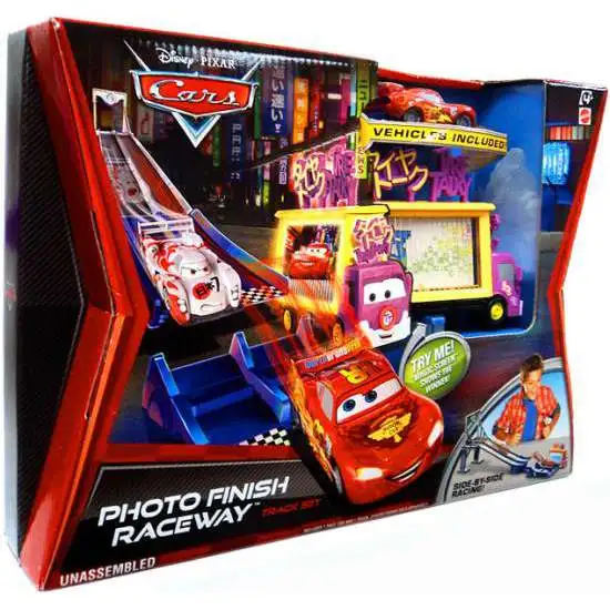 Disney Pixar Cars Cars 2 Photo Finish Raceway Diecast Car Track