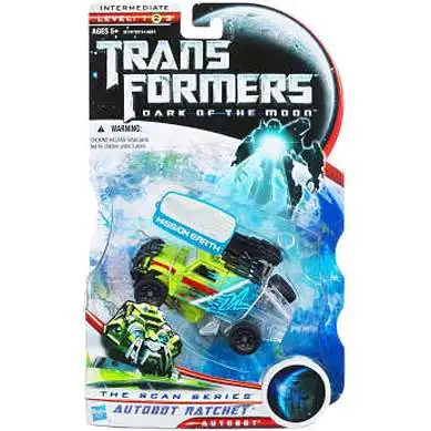 Transformers Dark of the Moon The Scan Series Autobot Ratchet Exclusive Deluxe Action Figure