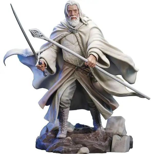Lord of the Rings Gallery Gandlaf the White Exclusive 9-Inch PVC Statue